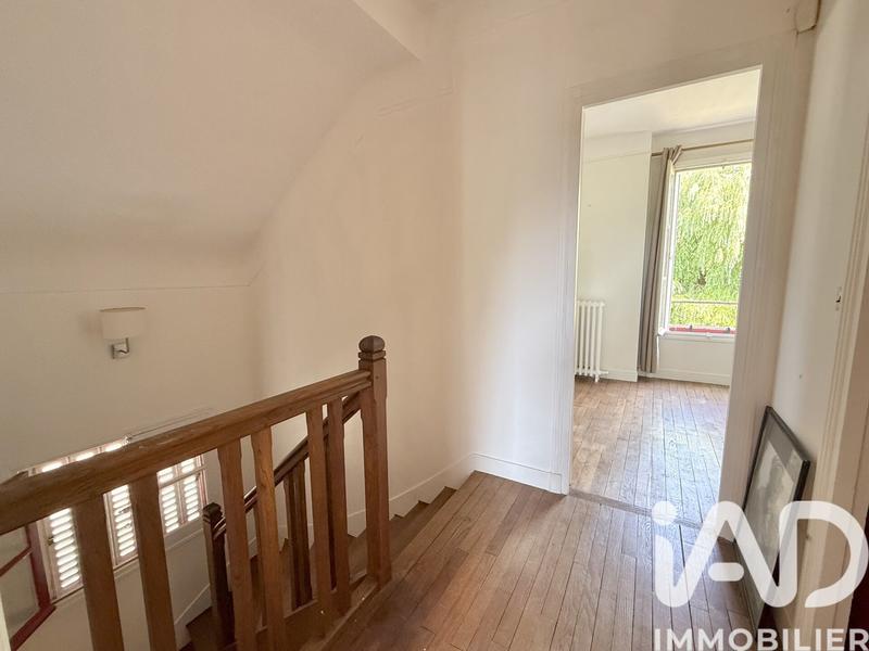 Maison - 104 m² - 5 pièces