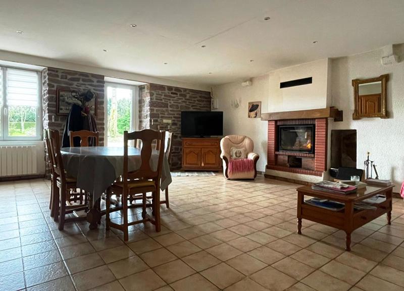 Longère - 160 m² - 8 pièces