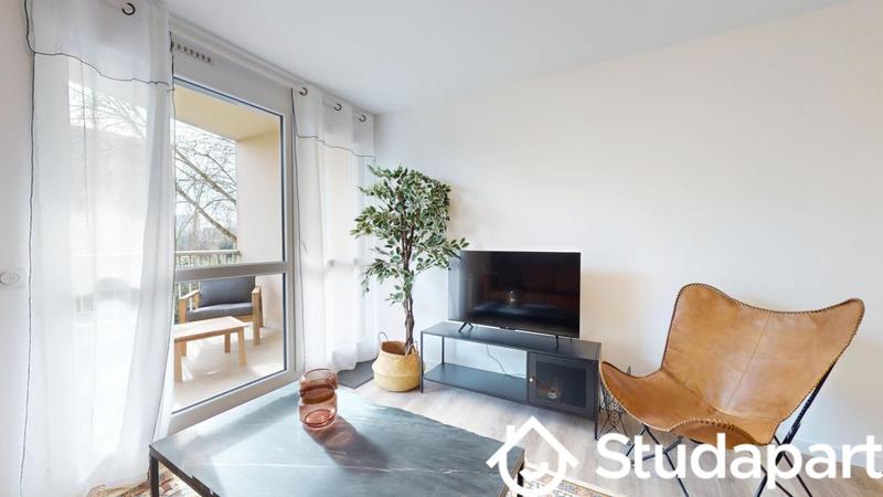 Chambre - 78 m² - 1 pièce