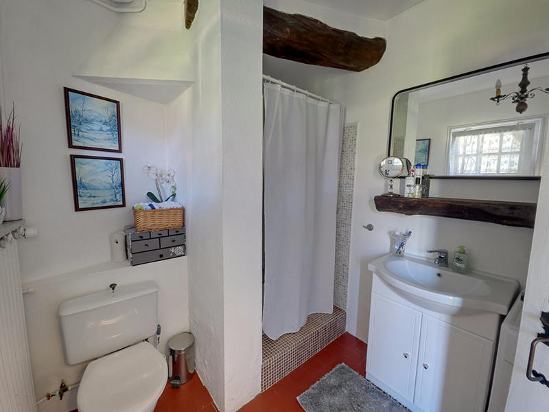 Maison - 261 m² - 11 pièces