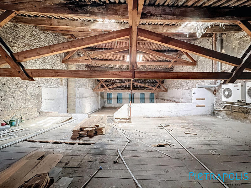 Immeuble - 1 394 m²