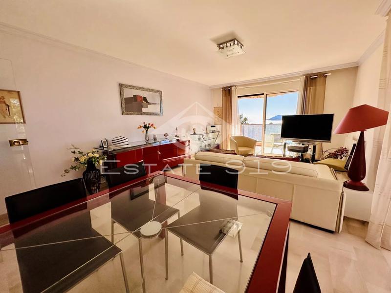 Appartement - 80 m² - 3 pièces