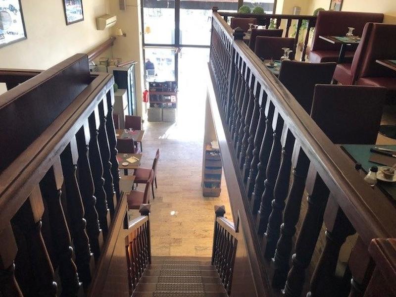 Local commercial - 127 m² - 3 pièces