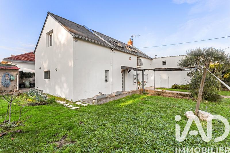 Maison - 111 m² - 4 pièces