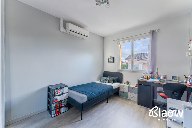 Maison - 151 m² - 6 pièces