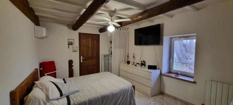 Maison - 210 m² - 9 pièces