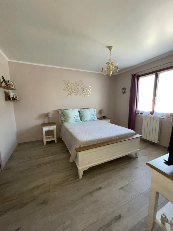 Villa - 160 m² - 7 pièces