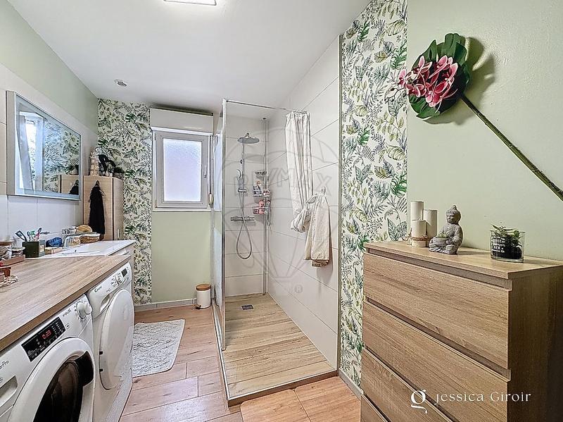 Maison - 106 m² - 6 pièces