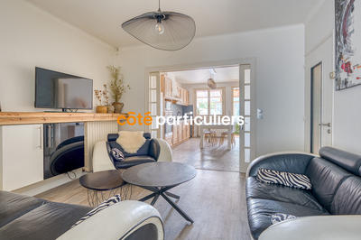 Maison - 90 m² - 5 pièces