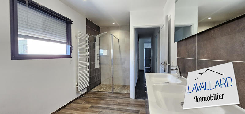 Maison - 173 m² - 7 pièces