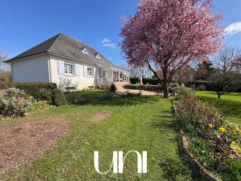 Maison - 147 m² - 7 pièces