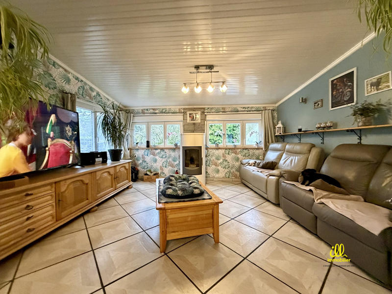 Maison - 80 m² - 4 pièces