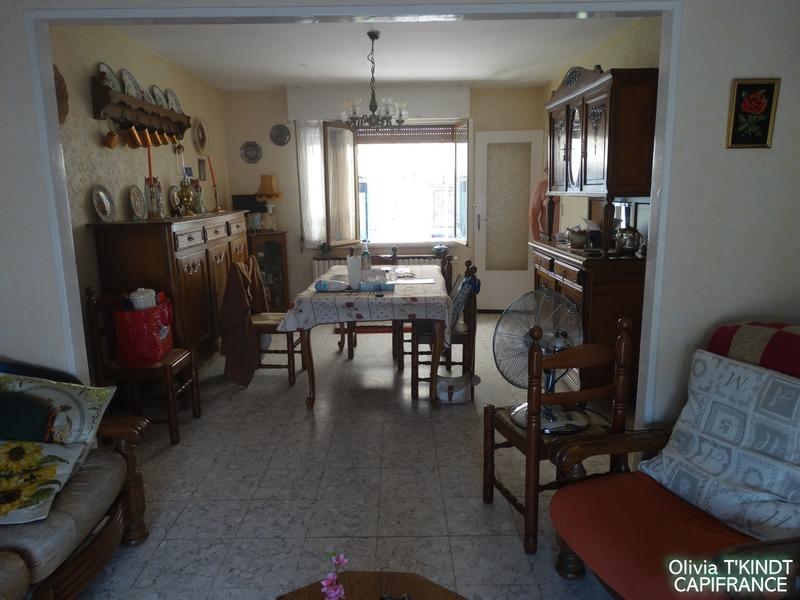 Maison - 90 m² - 5 pièces