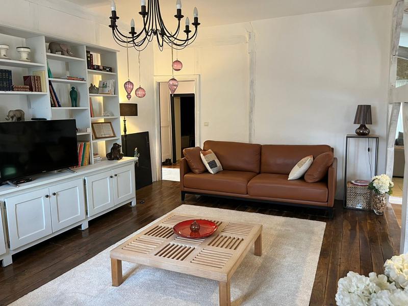 Maison - 224 m² - 6 pièces