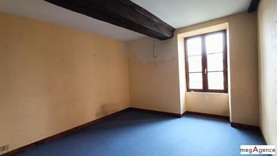 Maison de village - 80 m² - 4 pièces