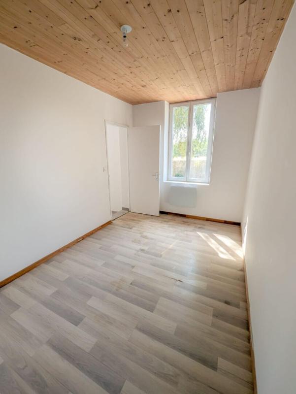 Maison - 162 m² - 9 pièces