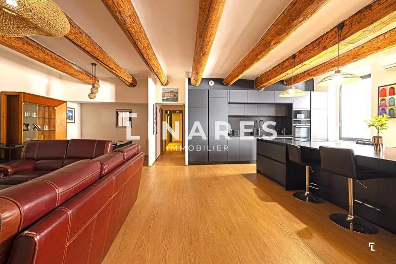 Appartement - 120 m² - 4 pièces