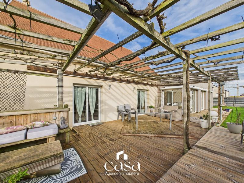 Maison contemporaine - 210 m² - 6 pièces