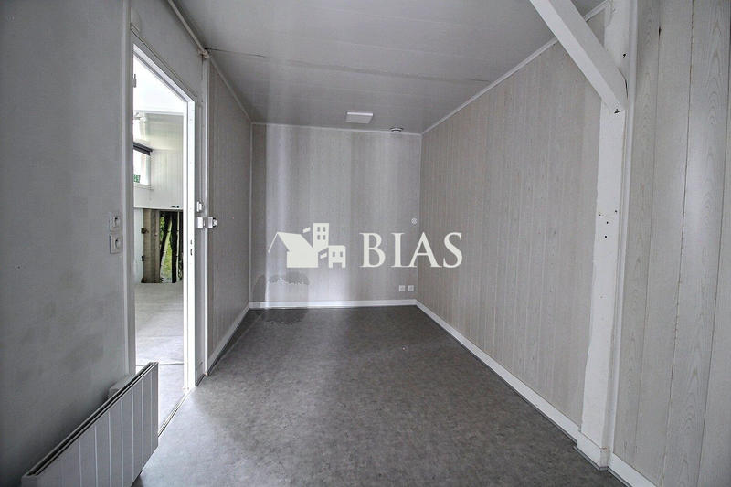 Immeuble - 79 m² - 6 pièces