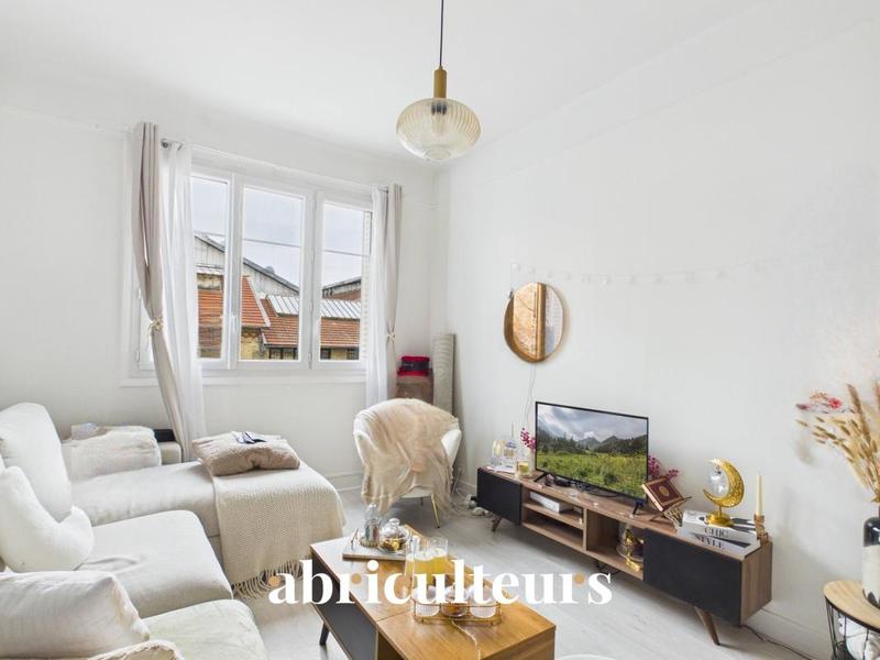 Appartement ancien - 45 m² - 2 pièces