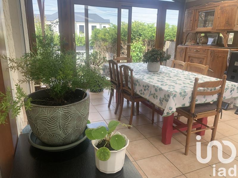 Maison - 219 m² - 9 pièces