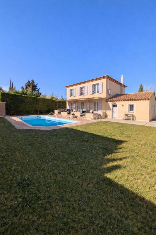 Maison - 136 m² - 5 pièces