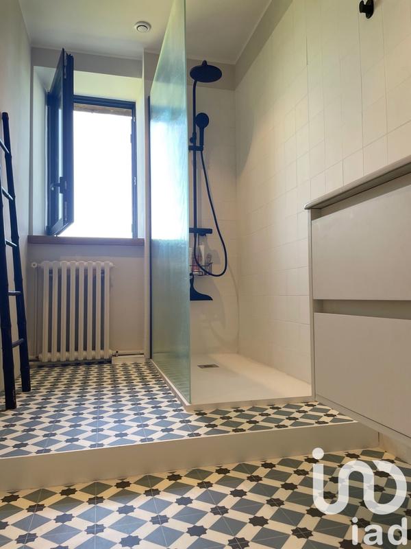 Maison - 409 m² - 8 pièces