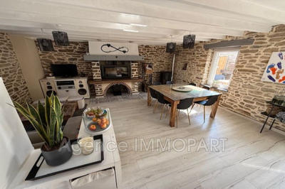 Maison - 101 m² - 5 pièces