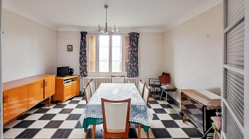 Maison - 95 m² - 5 pièces