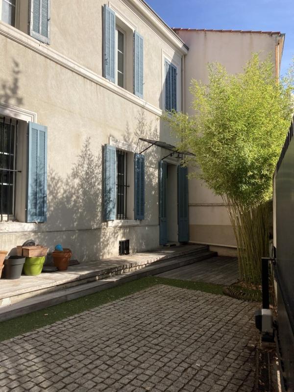 Maison de ville - 200 m² - 7 pièces