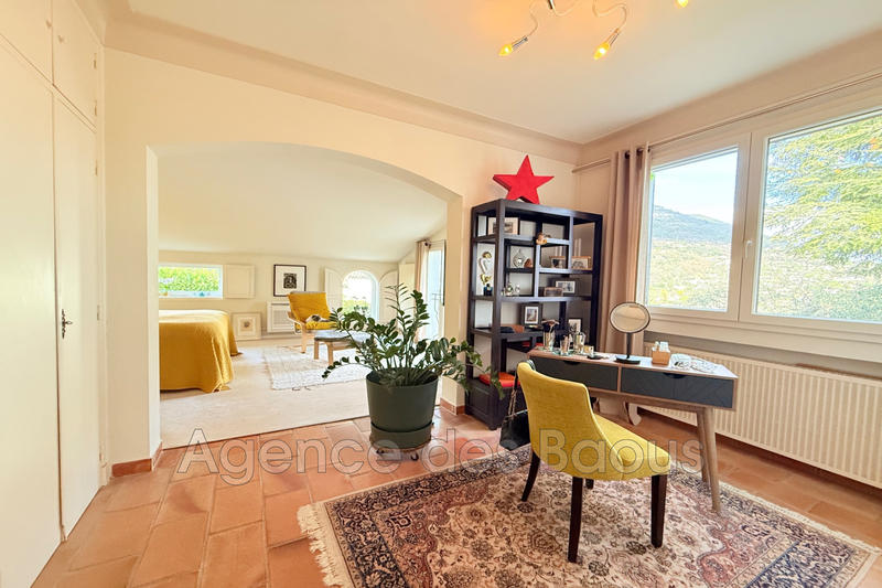 Maison - 168 m² - 6 pièces