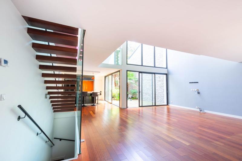 Maison - 171 m² - 8 pièces