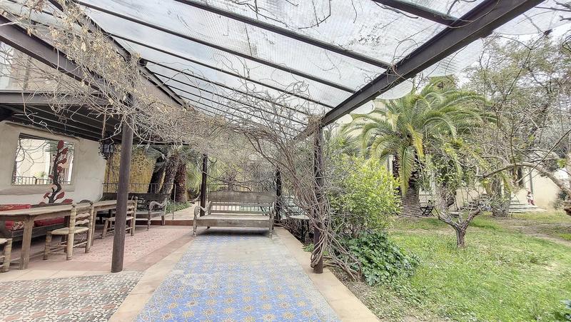 Maison - 259 m² - 9 pièces