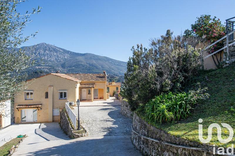 Maison - 151 m² - 5 pièces