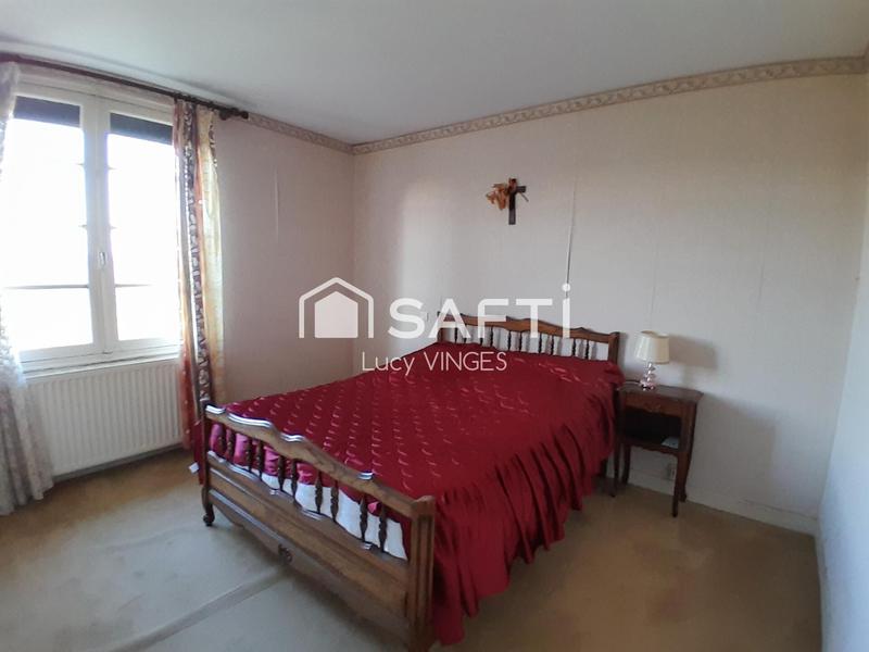 Maison - 104 m² - 6 pièces