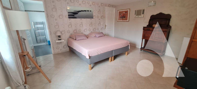 Maison - 144 m² - 5 pièces