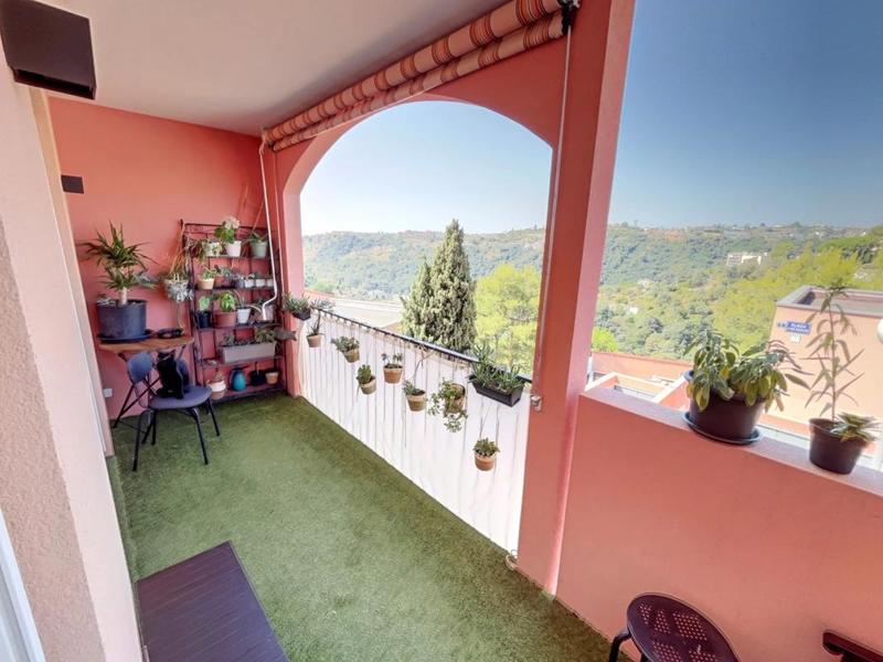 Appartement - 65 m² - 2 pièces