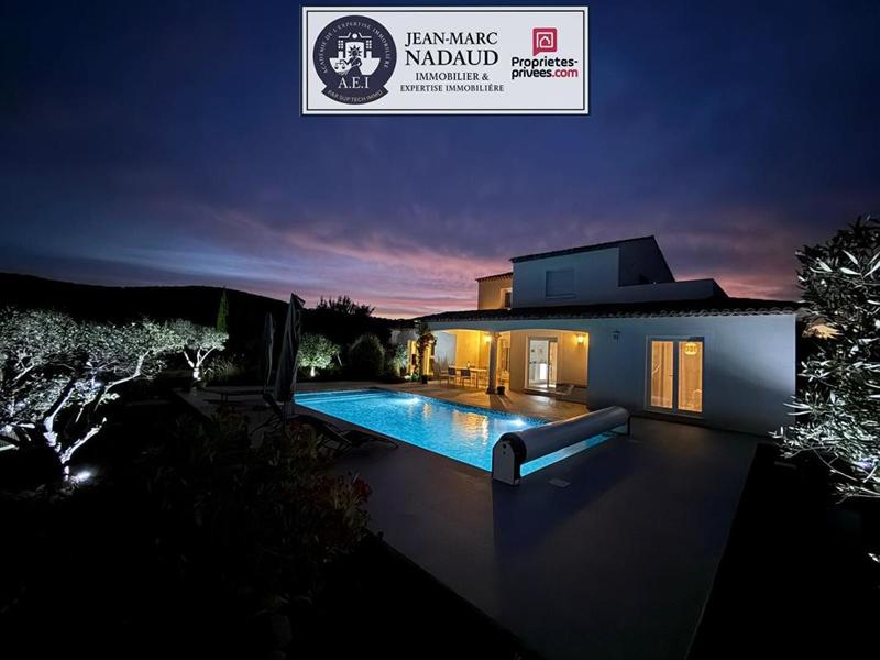 Villa - 185 m² - 6 pièces