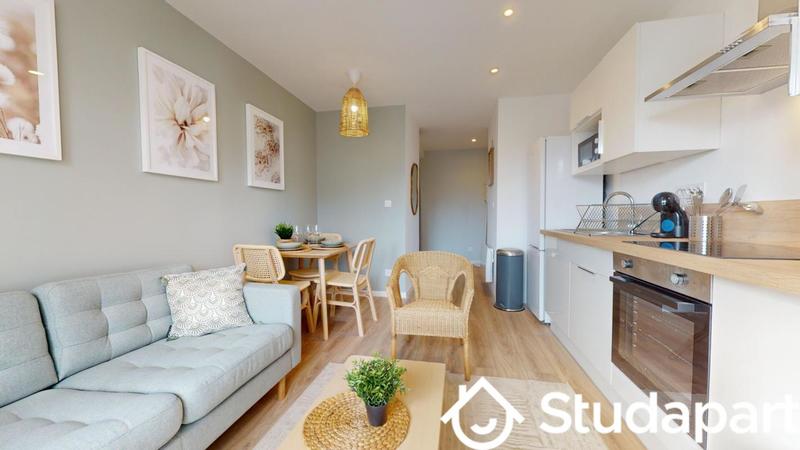 Chambre - 9 m² - 1 pièce