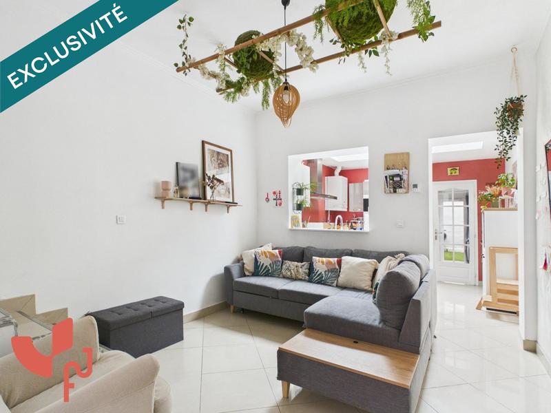 Maison - 90 m² - 5 pièces