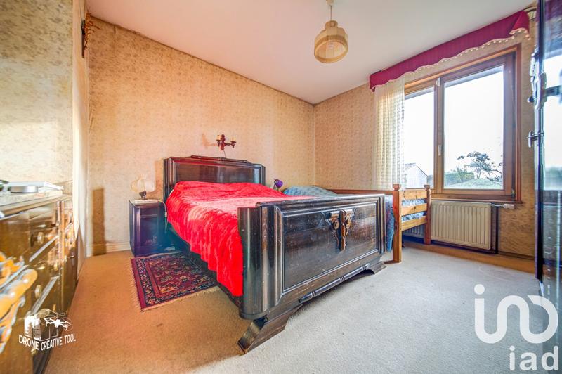 Maison - 96 m² - 5 pièces