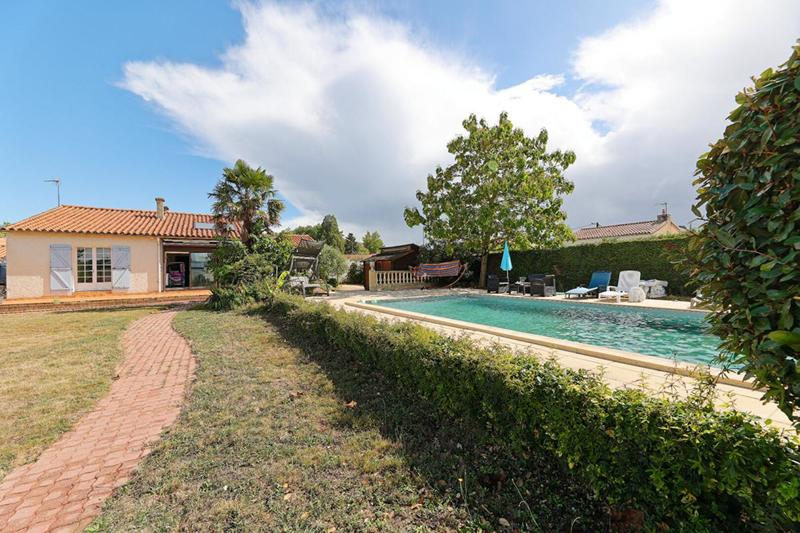 Maison - 166 m² - 6 pièces