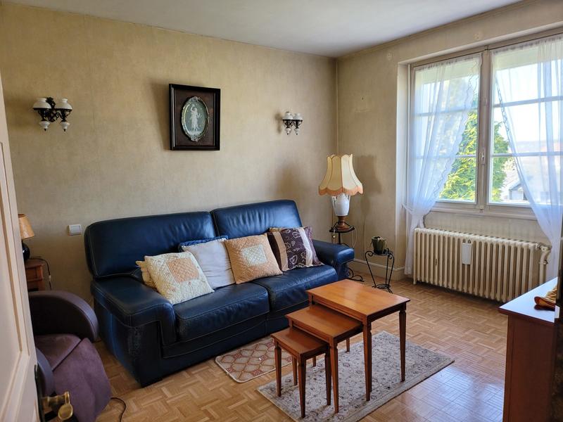 Maison - 97 m² - 5 pièces