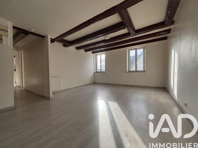 Appartement - 86 m² - 4 pièces