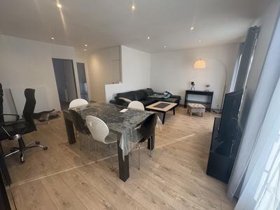 Maison - 76 m² - 3 pièces