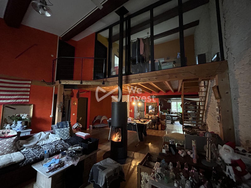 Maison - 185 m² - 5 pièces