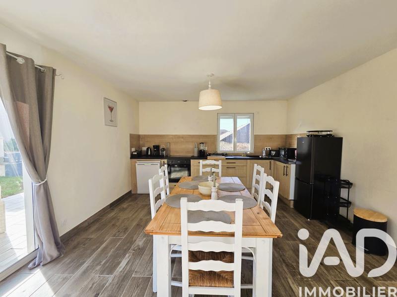 Maison - 90 m² - 4 pièces