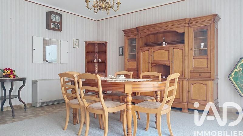 Maison - 90 m² - 4 pièces