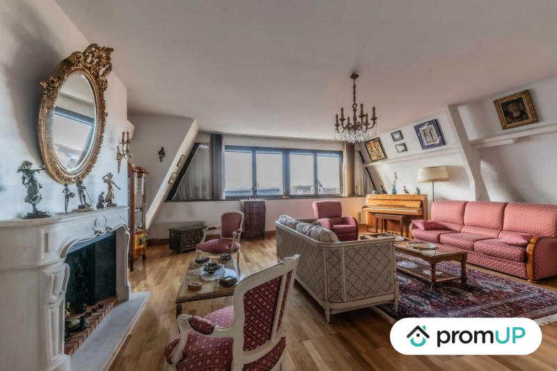 Appartement - 188 m² - 5 pièces