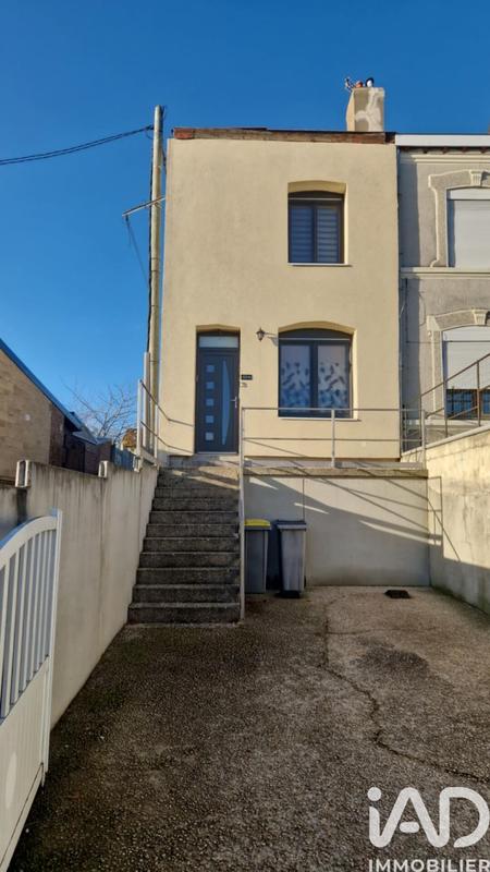 Maison de ville - 86 m² - 5 pièces